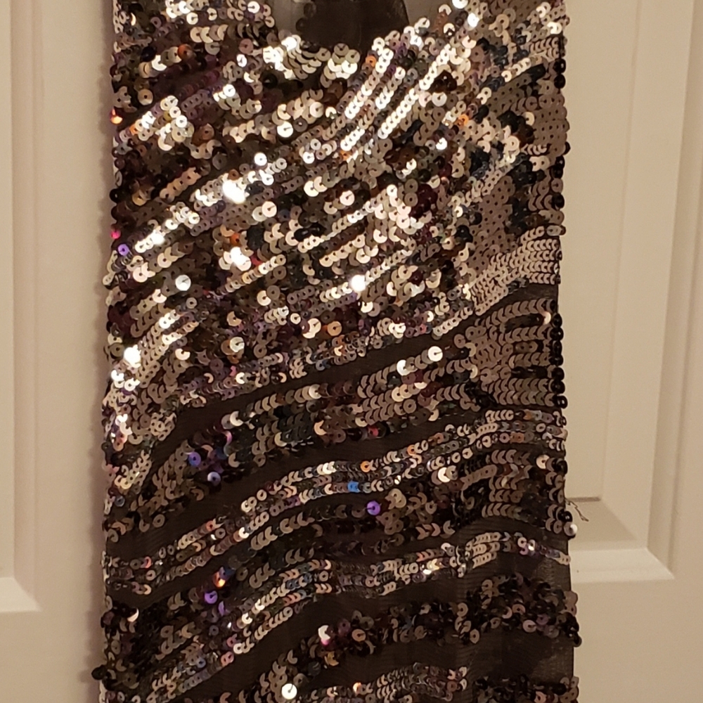 Body Central Chic Sequined Tank Top M